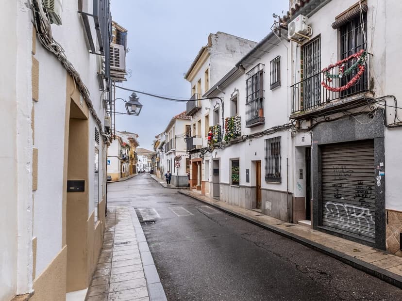 Apartamento turístico de 2 dormitorios en Alfonso XII (La Magdalena) — 3